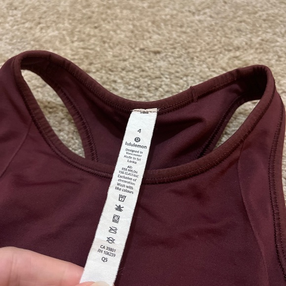 #287& 258 🍋Lululemon Ebb To Train Bra Garnet Red Size 4 High Neck Longline🍋 - Picture 6 of 9